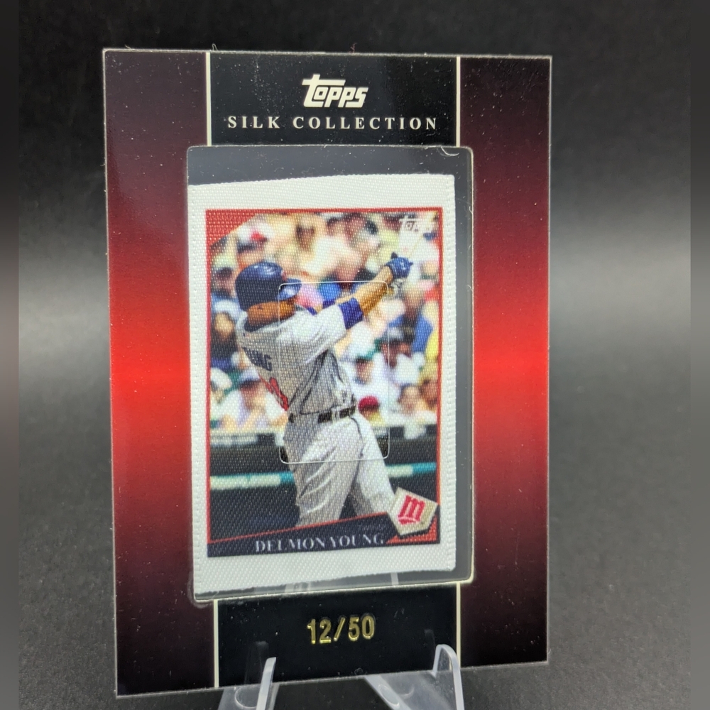 2009 Topps Silk Collection Delmon Young Insert Serial #d /50 Minnesota Twins